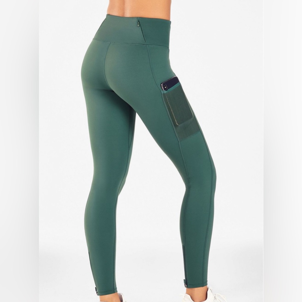 Fabletics motion 365 leggings
